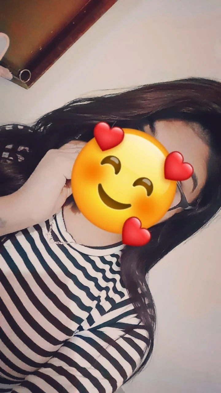 College Girl Deepika – Indian escort in Bangalore — 3 / 7