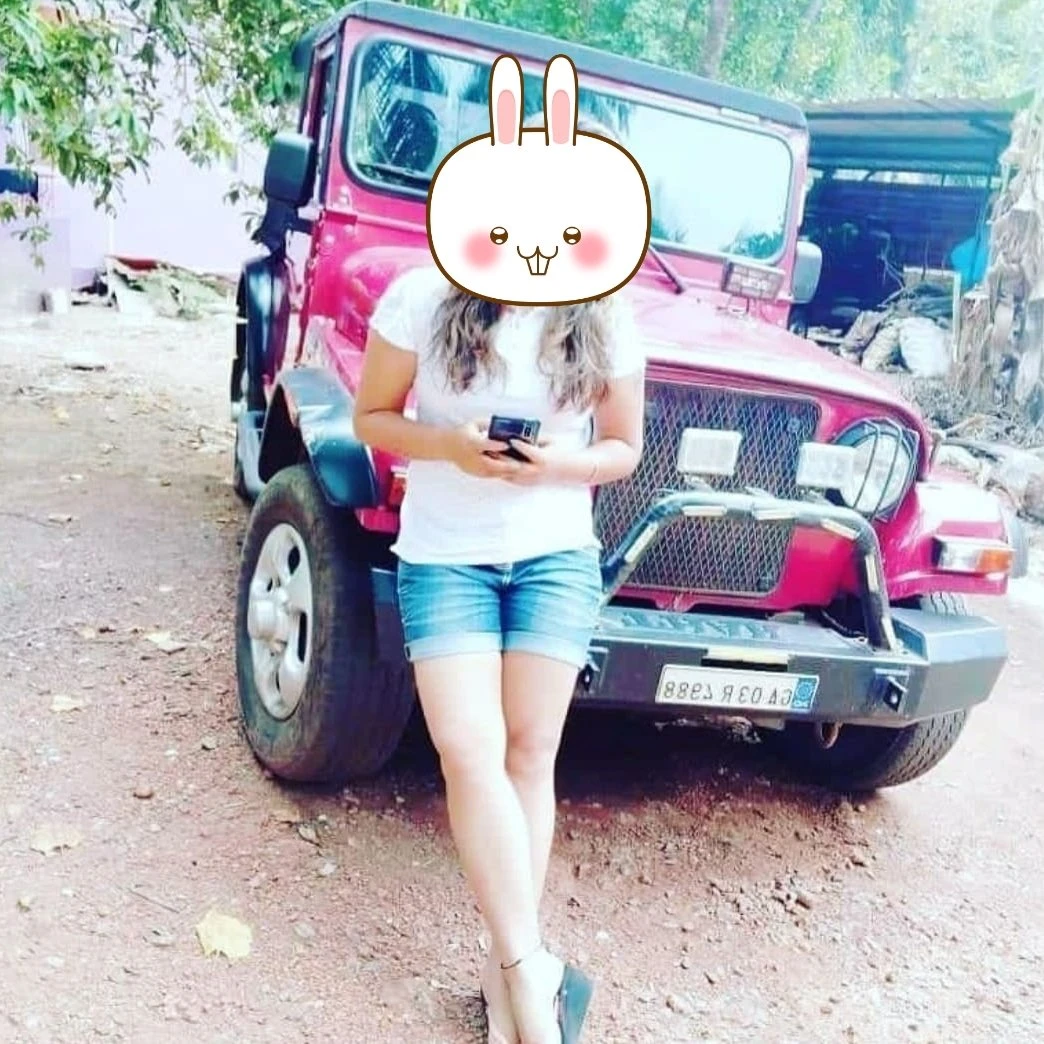 Nandita – Indian escort in Bangalore — 4 / 5