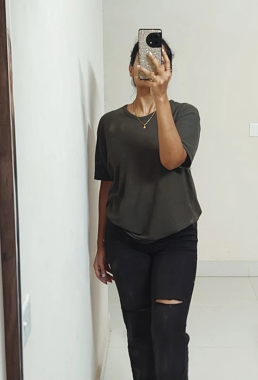 Fun and Nude Cam/real Meet – Indian escort in Bangalore — 2 / 4