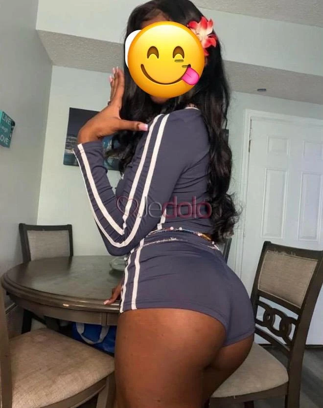 Skinny Sexuelle Cameroun – Cameroonian escort in Yaoundé — 4 / 5