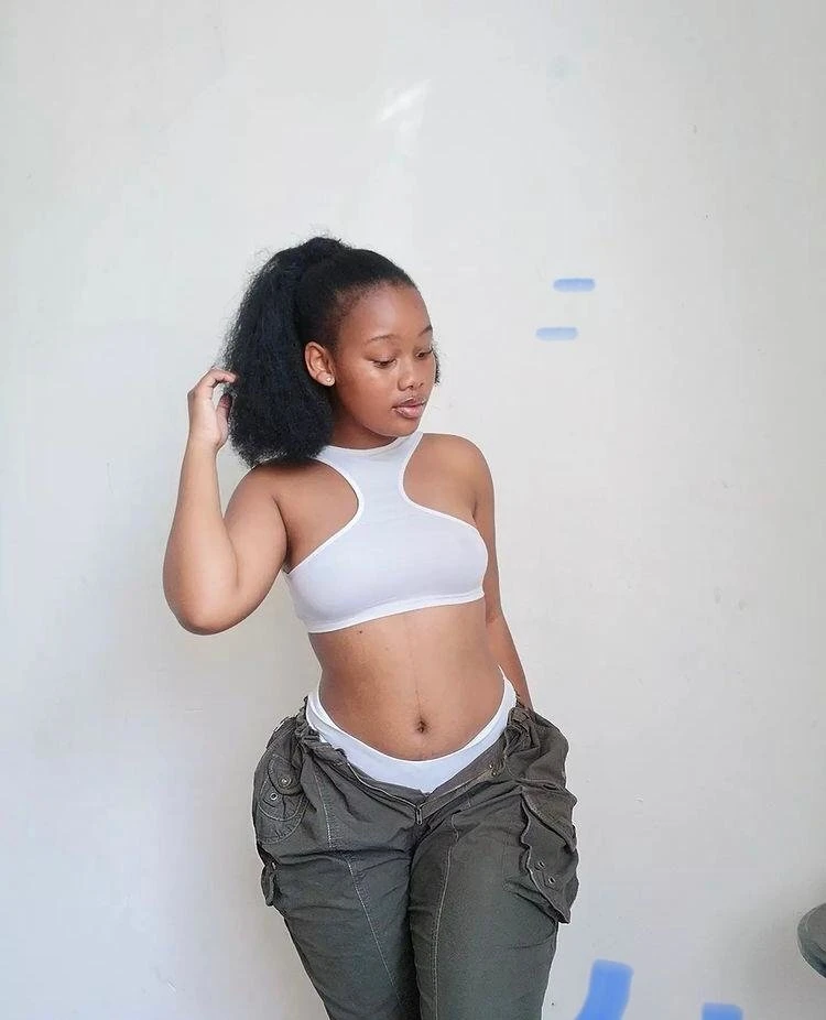 Fatima – Kenyan escort in Chandigarh — 3 / 5