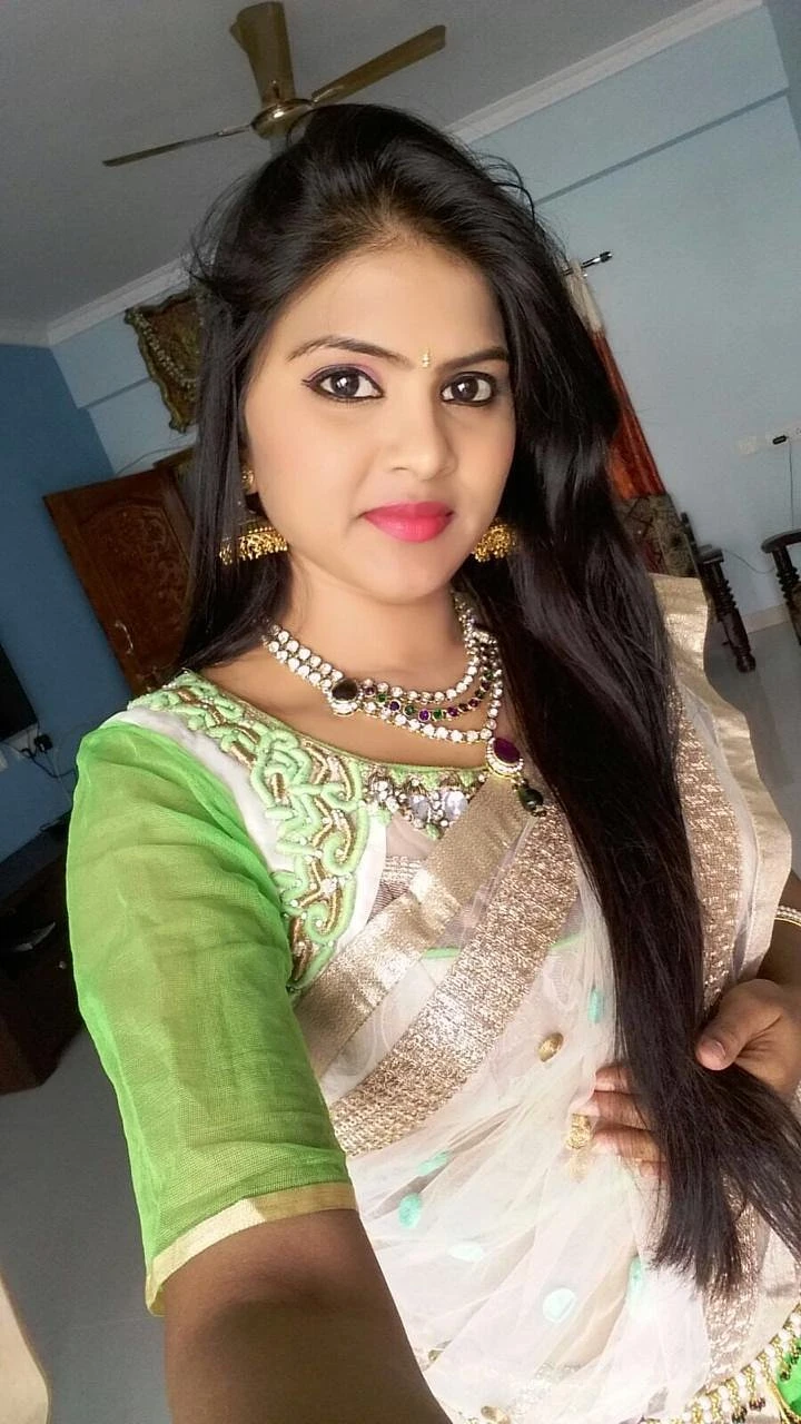 INDEPENDENT SWAPNA – Indian escort in Hyderabad — 5 / 6