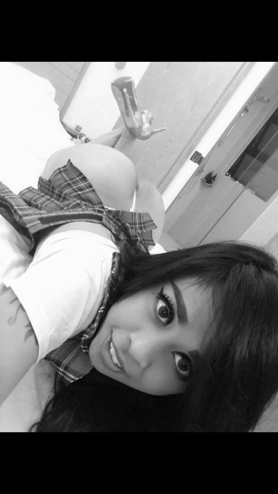 hot, Attractive girl ,always horny – Indonesian escort in Hong Kong — 4 / 9
