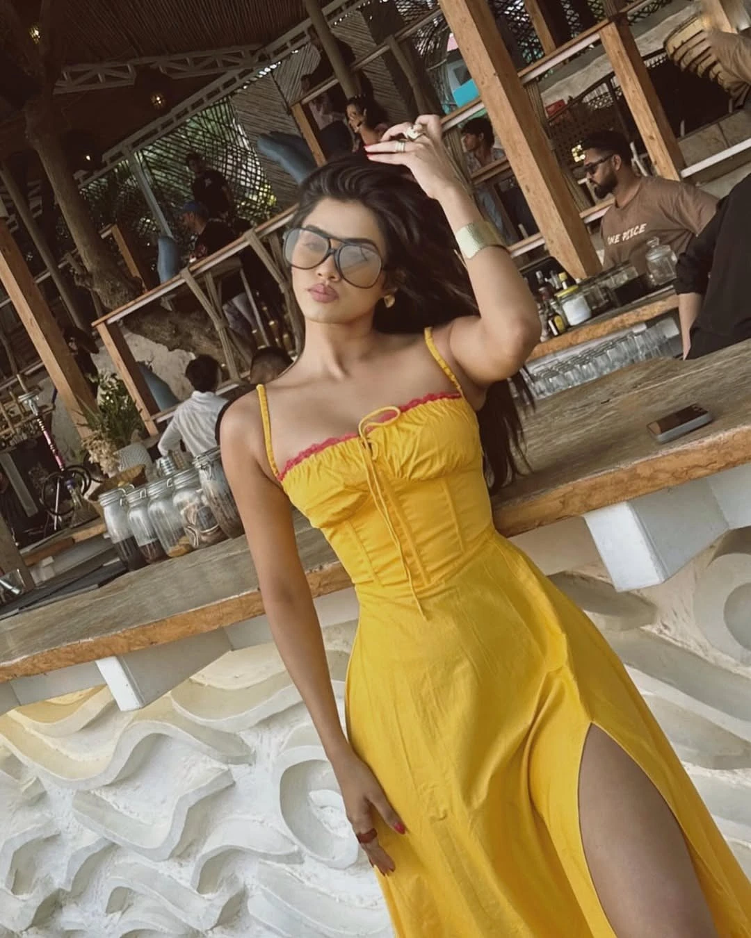 Anushka – Indian escort in Candolim, Goa — 2 / 5
