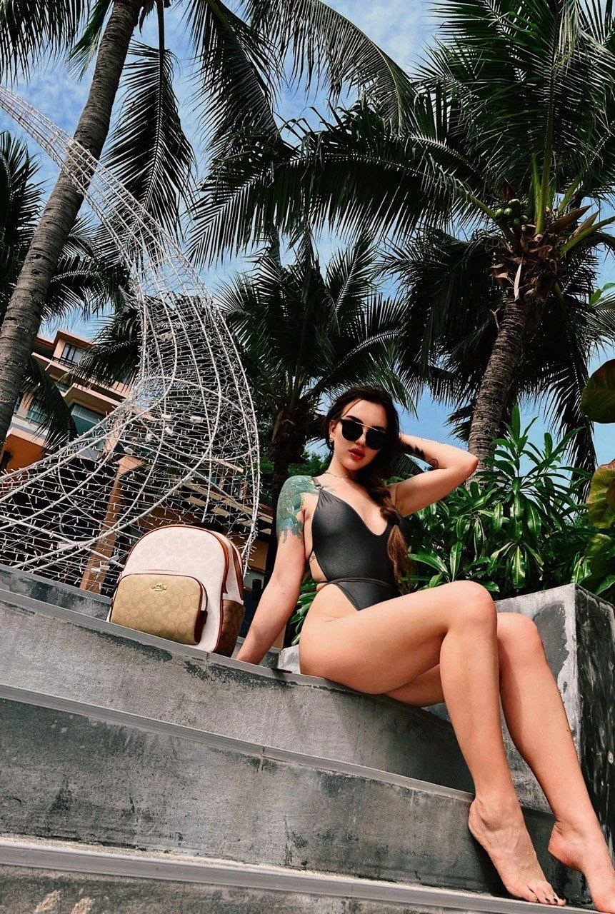 Diana – Ukrainian escort in Yerevan — 2 / 13