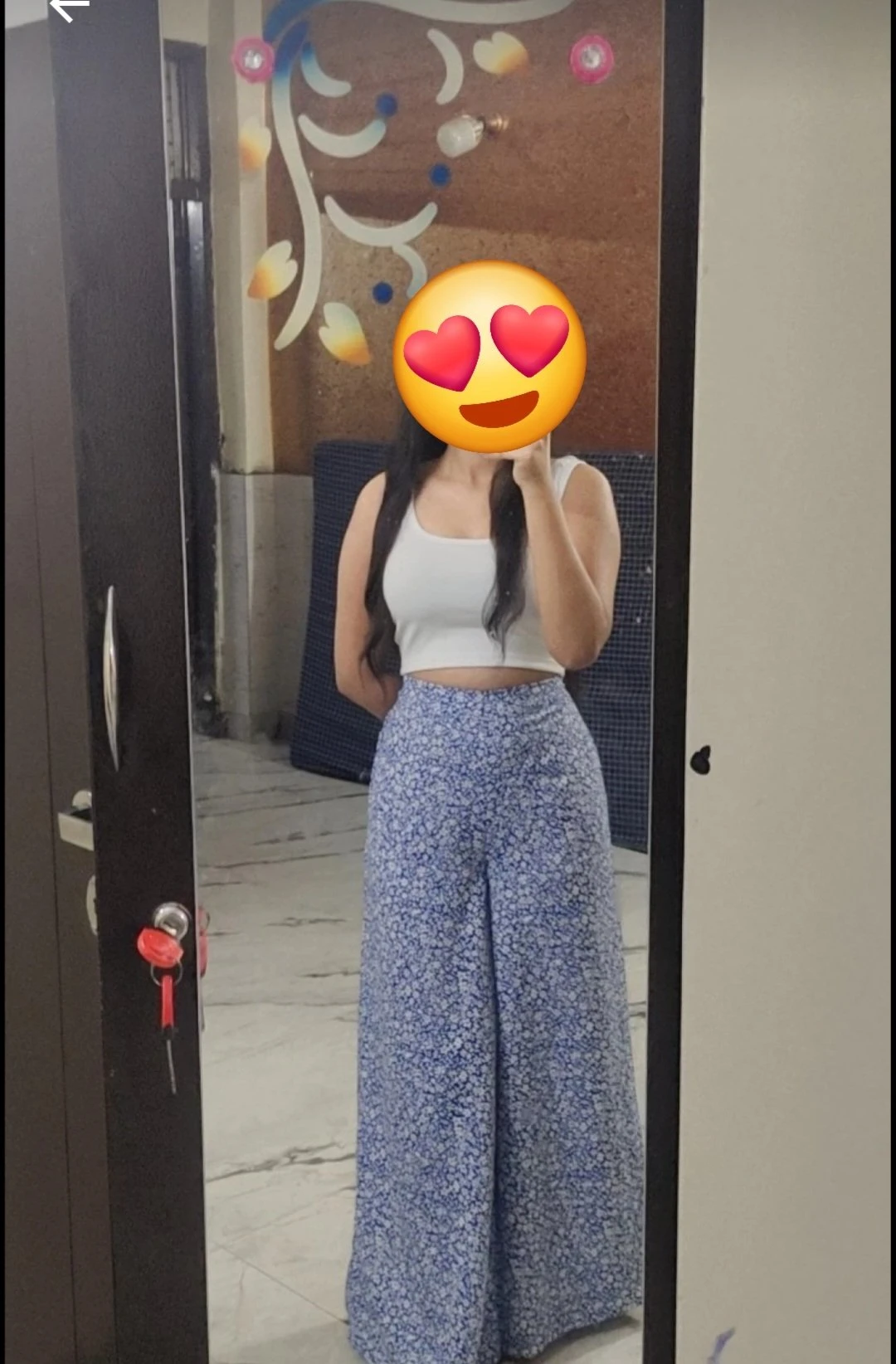 Riya – Indian escort in Chennai — 2 / 3