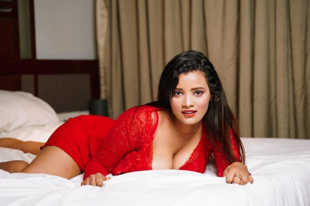 Divya Sharma Direct Pay – Indian escort in Ahmedabad, Escort, Ahmedabad