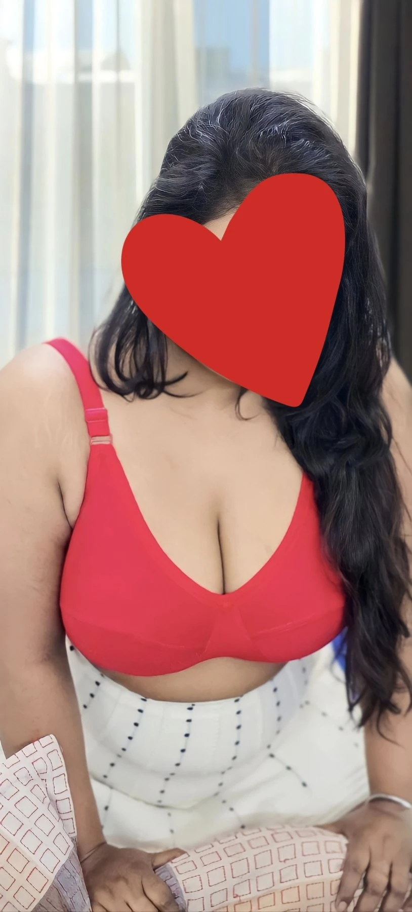 Somika Cam and Real Meet – Indian escort in Gurgaon — 7 / 12