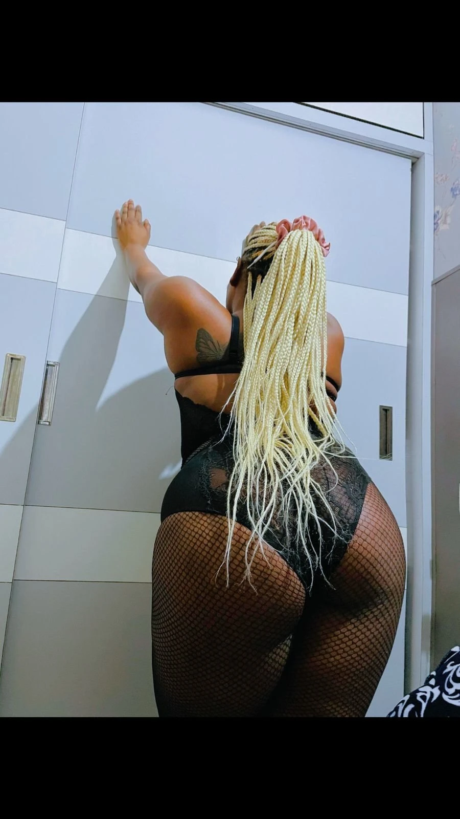 Shakirah – Rwandan escort in Chandigarh — 3 / 4