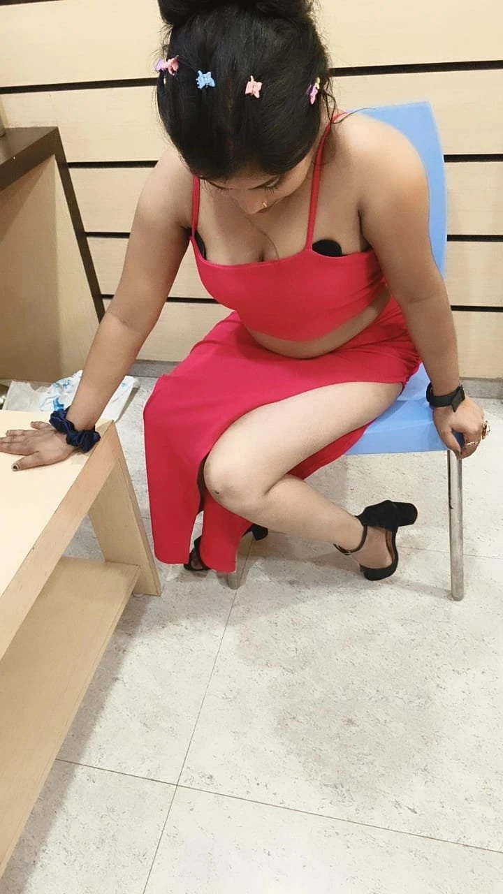 Ridhi Arya – Indian escort in Bangalore — 4 / 5