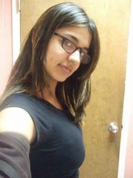 Rinkal call girl service – Indian escort in Bangalore — 2 / 5
