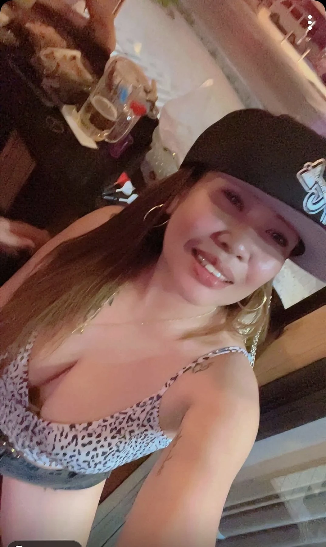 Charlie 101% real girl..Ur BJ queen – Filipino escort in Hong Kong — 8 / 9