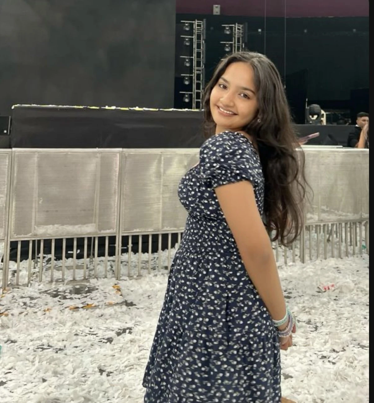 Isha Singh – Indian escort in Candolim, Goa — 4 / 5