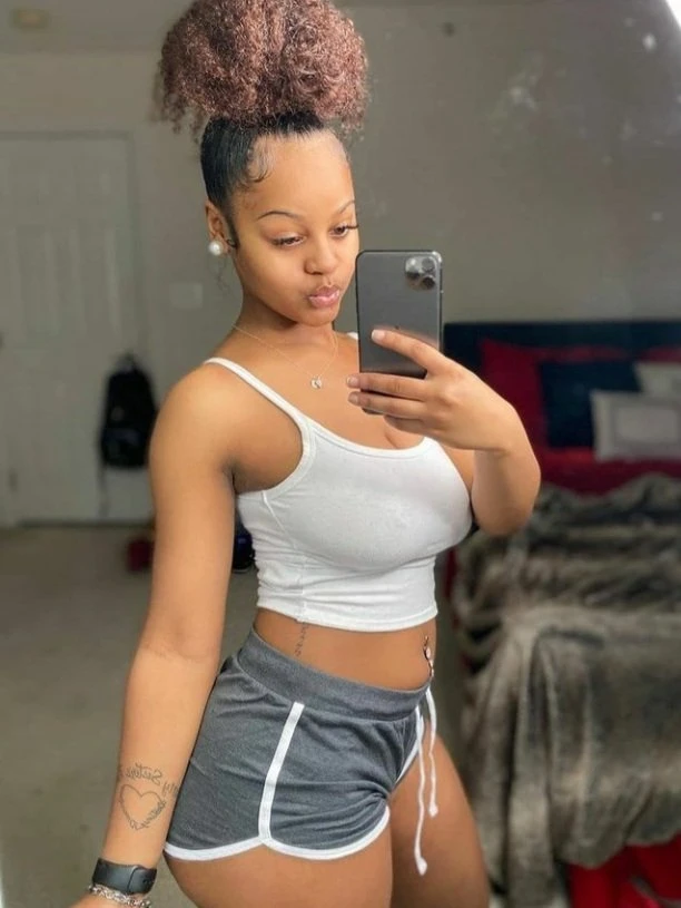 Maria – Kenyan escort in Coimbatore — 3 / 4