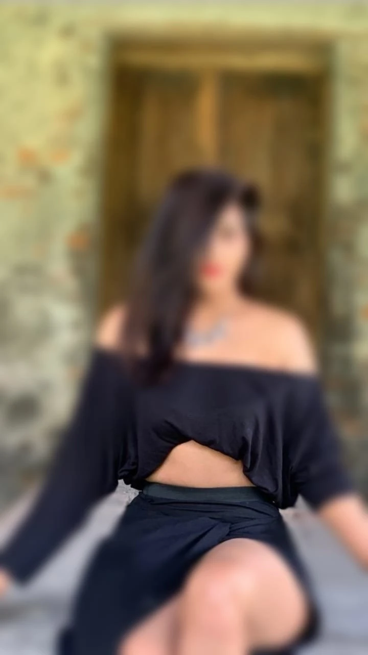 Nitu cam and meet GFE independent 🤍 5 – Indian escort in Bangalore — 3 / 4