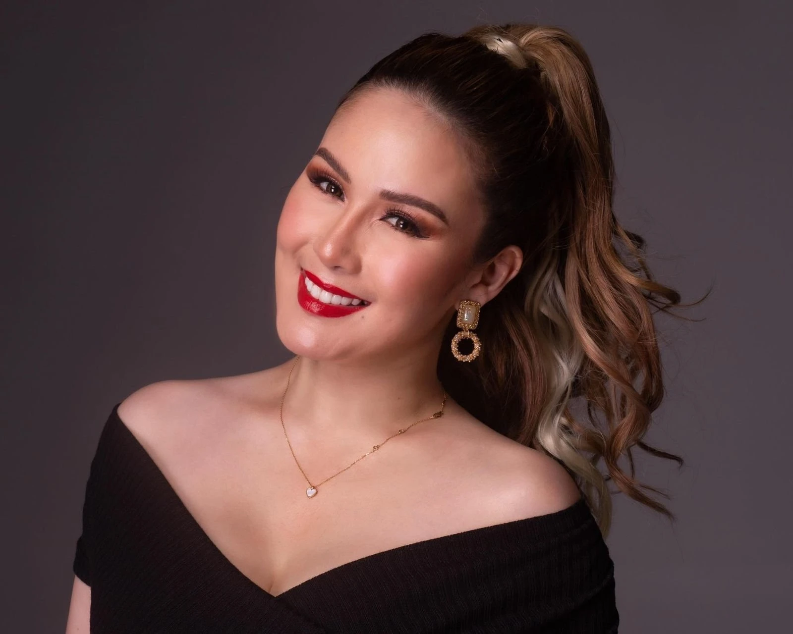 Party in Town Is Here – Filipino escort in Hong Kong — 3 / 10