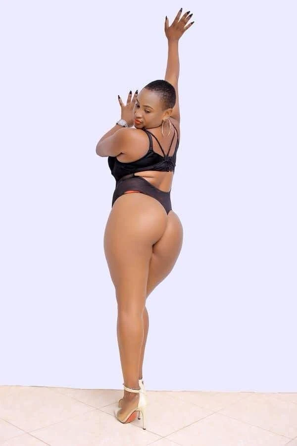 Candy – Kenyan escort in Chandigarh — 3 / 4