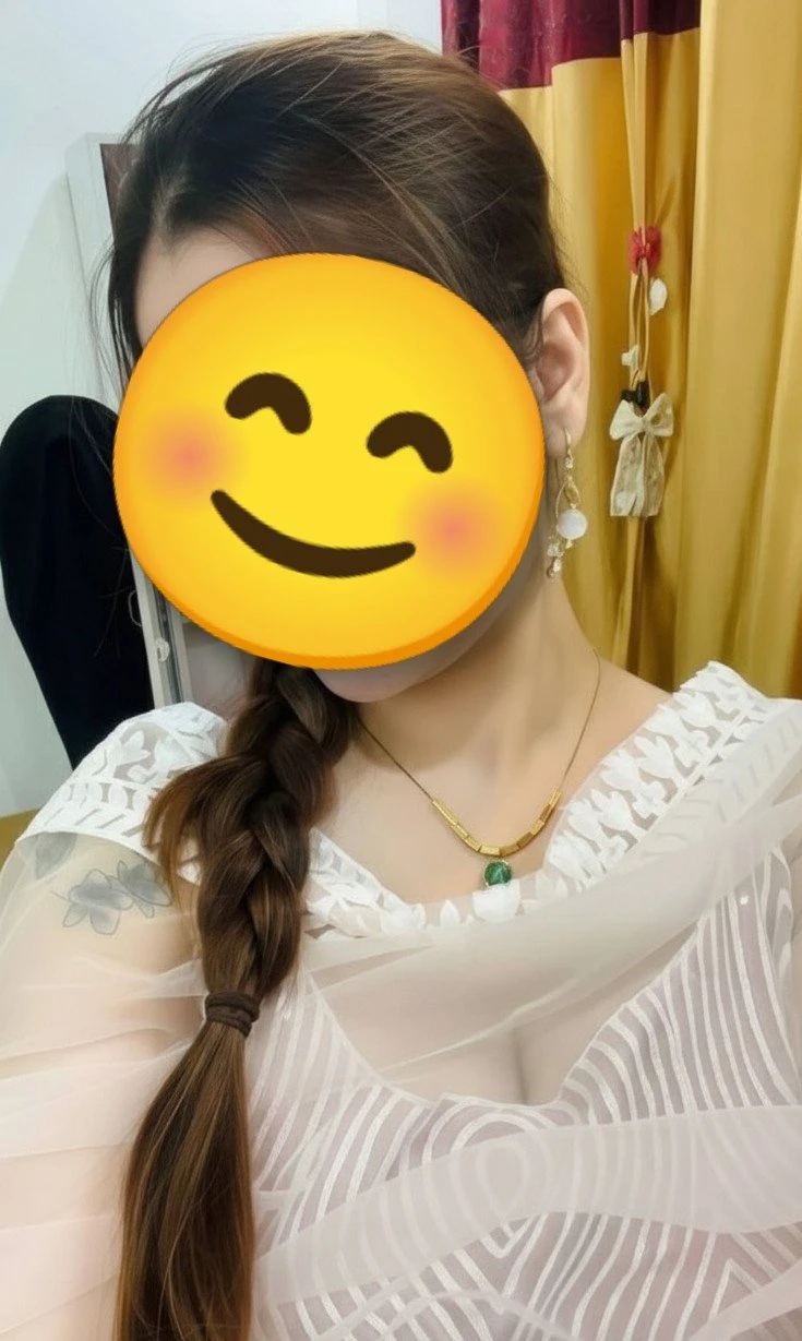 Kajal Video Call Service6 – escort in Bangalore — 2 / 3