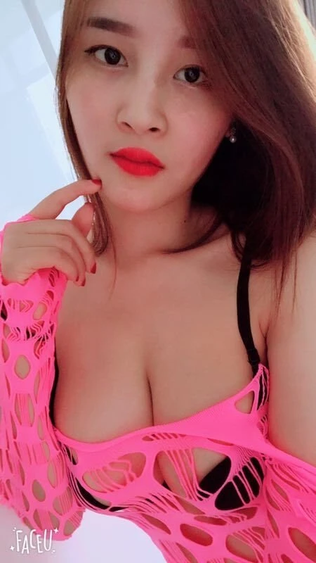 Mona Hot Young Super Sexy Girl – escort in Tirana — 2 / 13