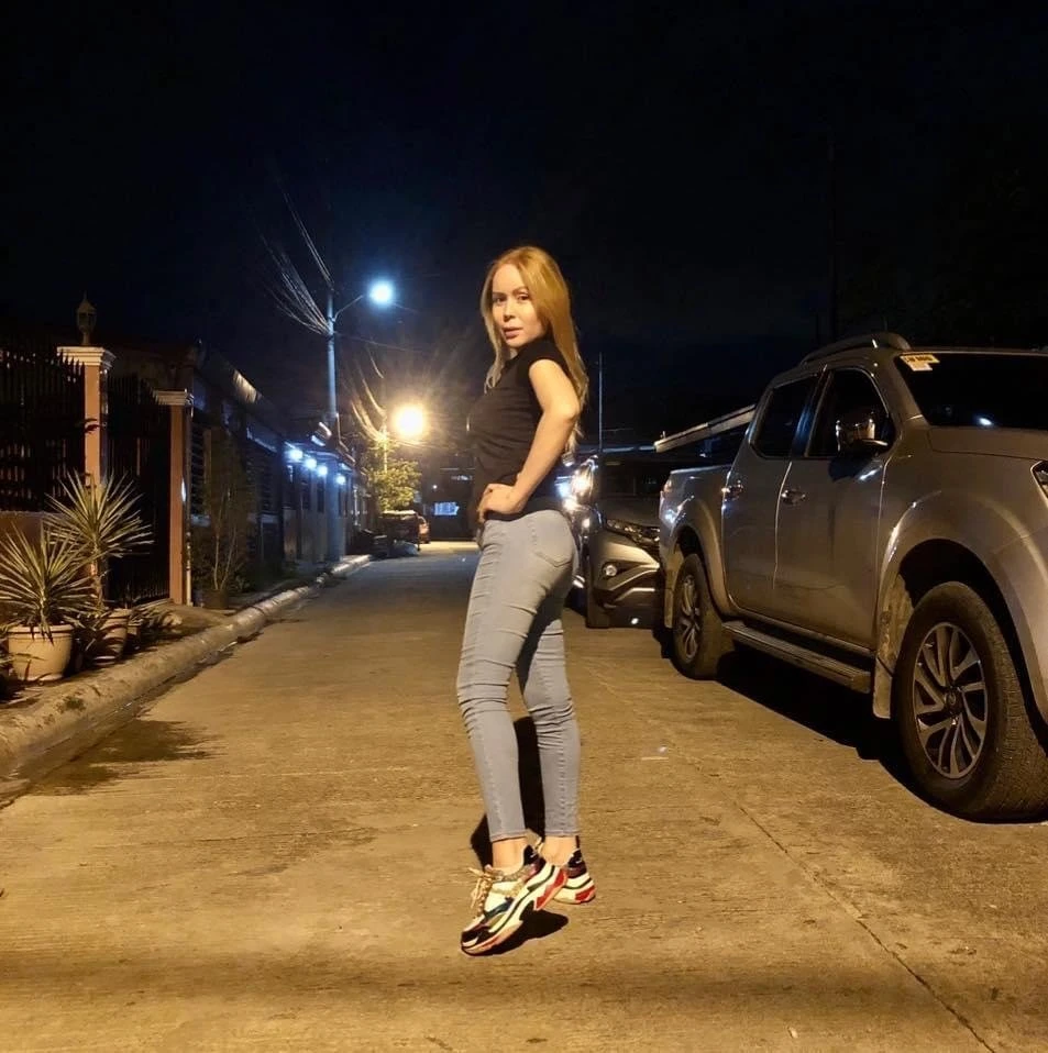 Anika just arrived – Spanish escort in Hong Kong — 11 / 13