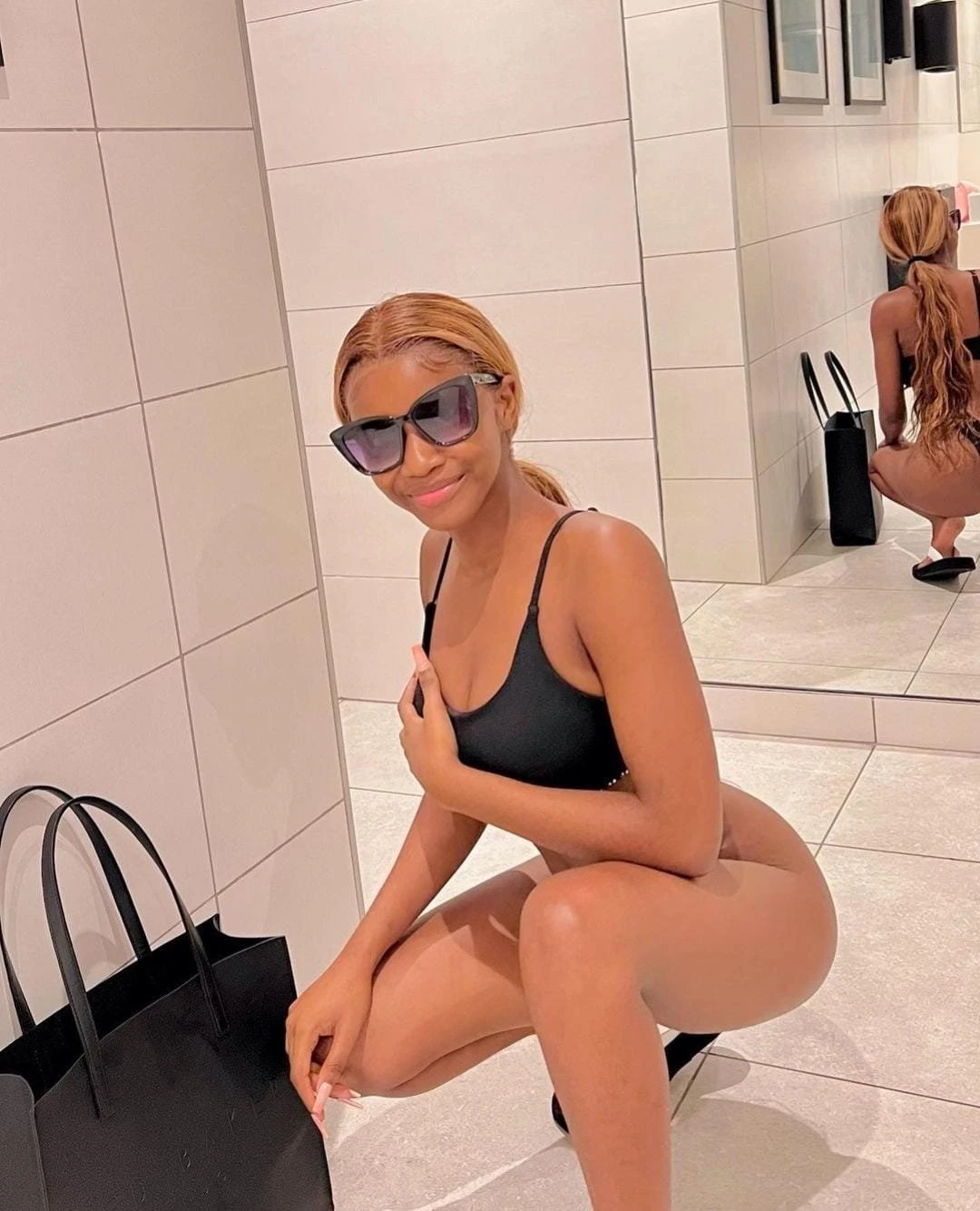 Nana+256,7,7,9,1,6,0,3,1,9 – Kenyan escort in Bangalore — 7 / 16