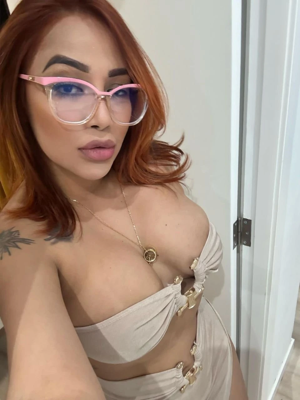 YASIRA Cum Guzzler – Venezuelan escort in Hong Kong — 4 / 8