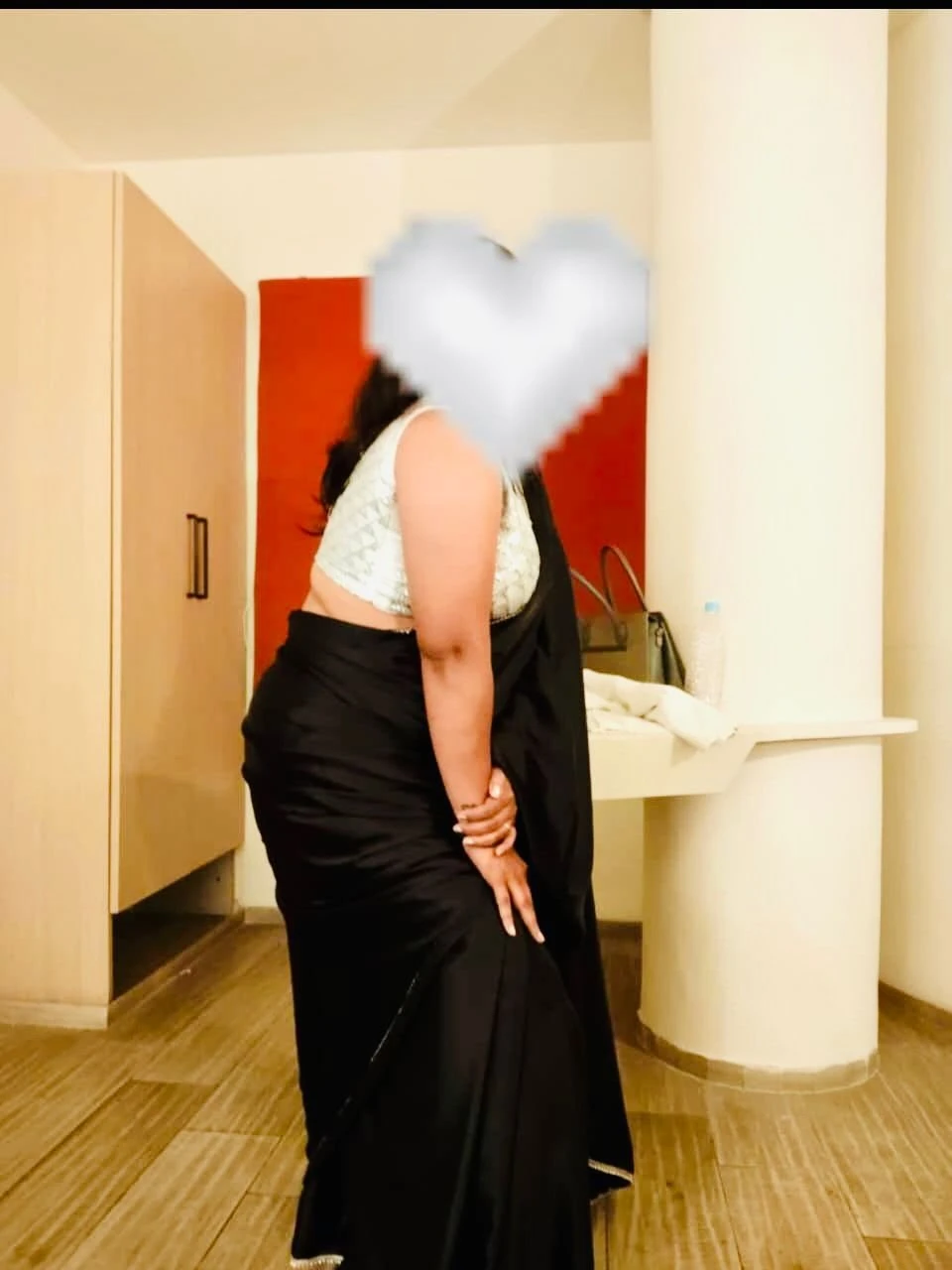 Hot Wife Kashish Singh – Indian escort in Ahmedabad — 7 / 13