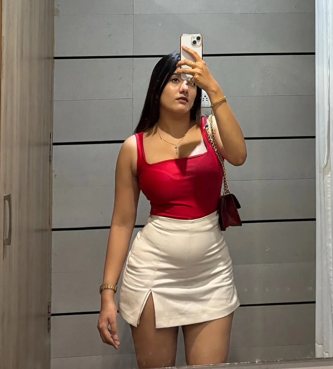Bhumi – escort in Ahmedabad — 3 / 8