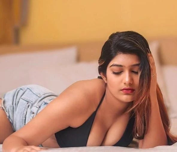 Pragati Chauhan – Indian escort in Gurgaon — 4 / 5