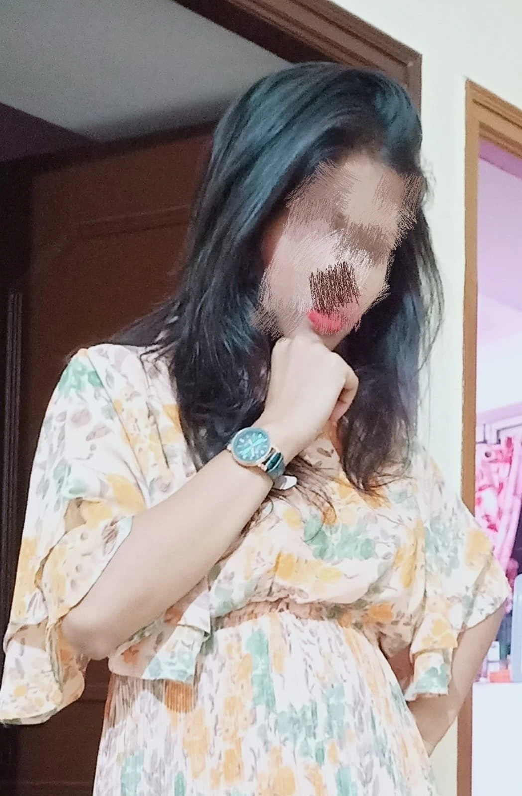 Suhani Singh – Indian escort in Bangalore — 2 / 4