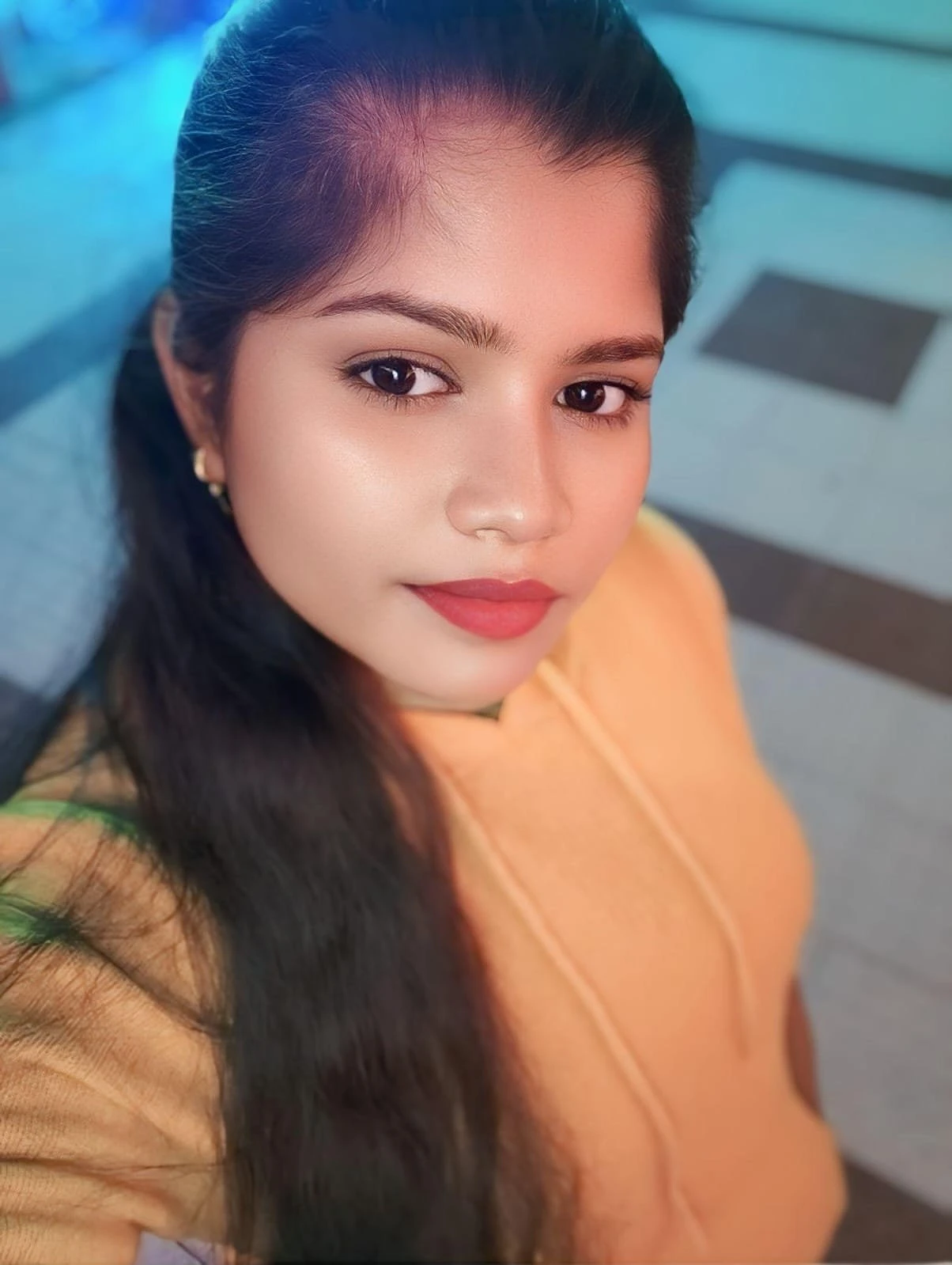 Ayesha – Indian escort in Dehradun, Uttarakhand — 2 / 4
