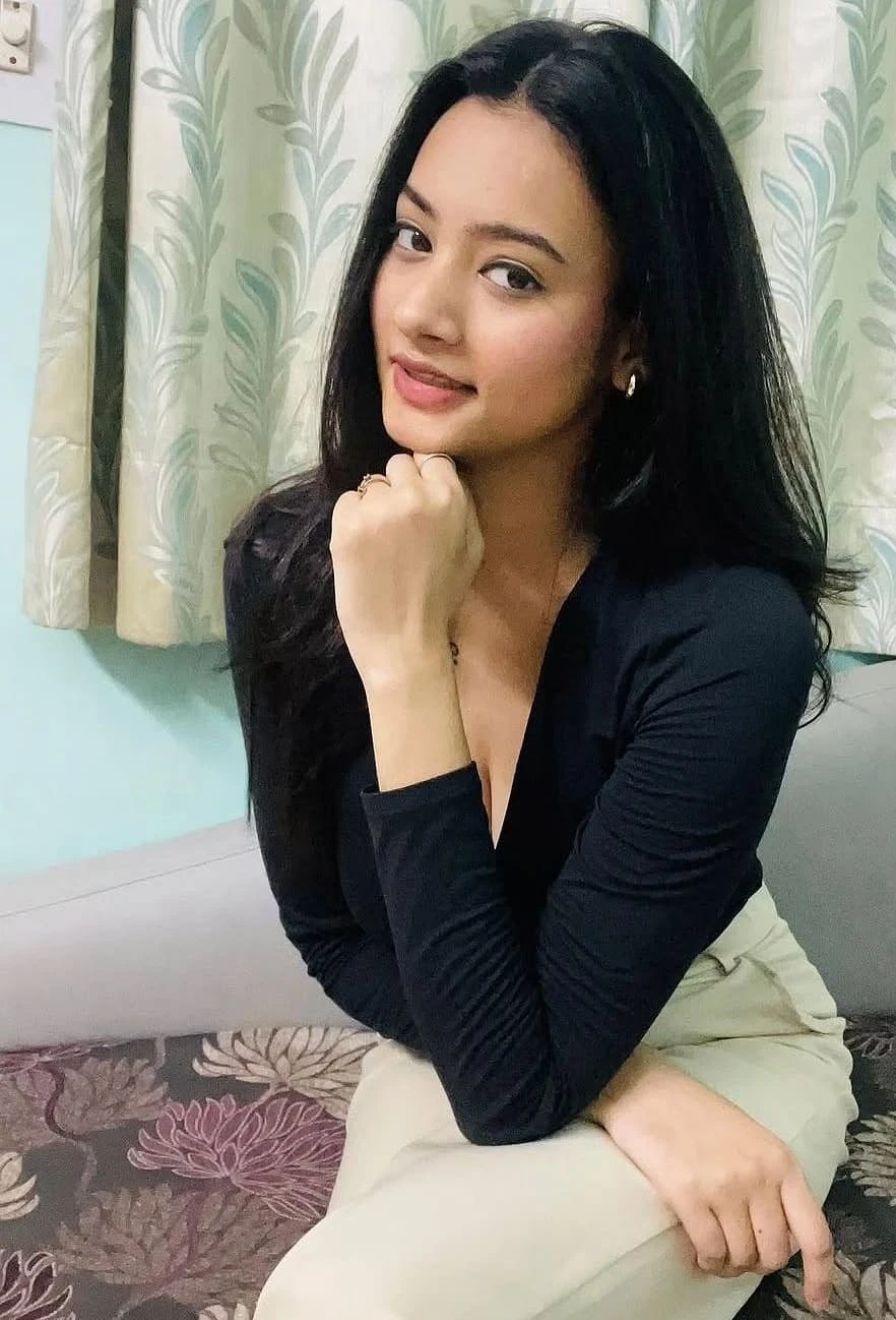 Ragini Sharma Call Girl Service – Indian escort in Candolim, Goa — 3 / 5