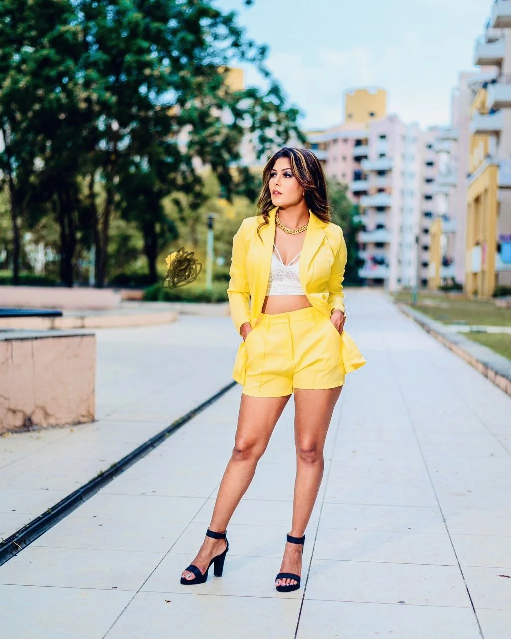 Alovi – Indian escort in Bangalore — 4 / 5