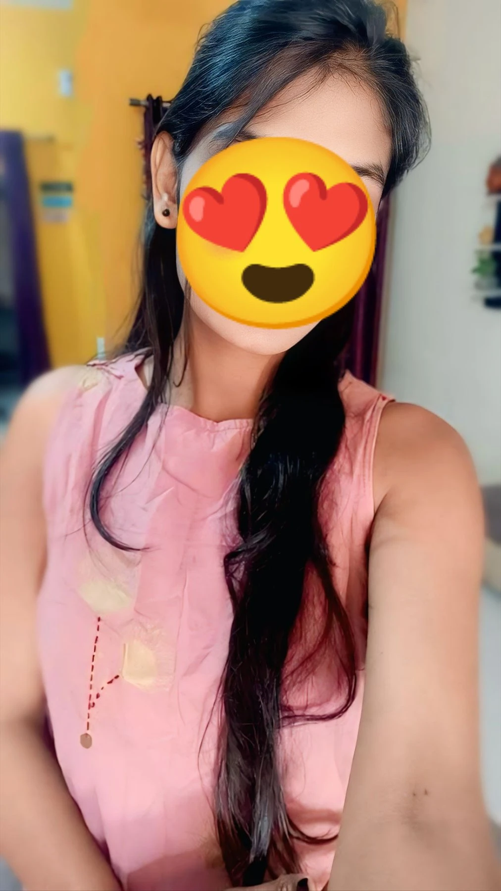 Cam & Meet Service – Indian escort in Chennai — 2 / 4