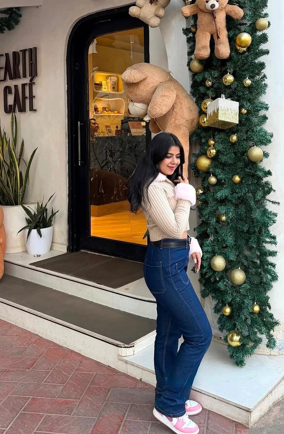 Nataya Malhotra – Indian escort in Bangalore — 12 / 13