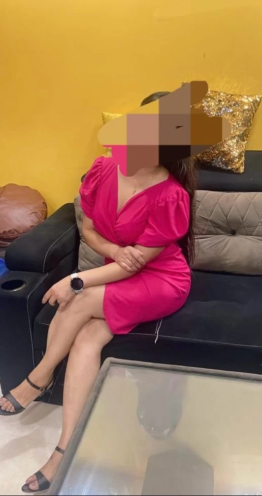 Kriti – Indian escort in Bangalore — 2 / 4