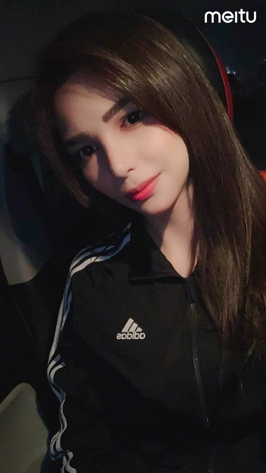 Hope – French escort in Hong Kong — 9 / 11