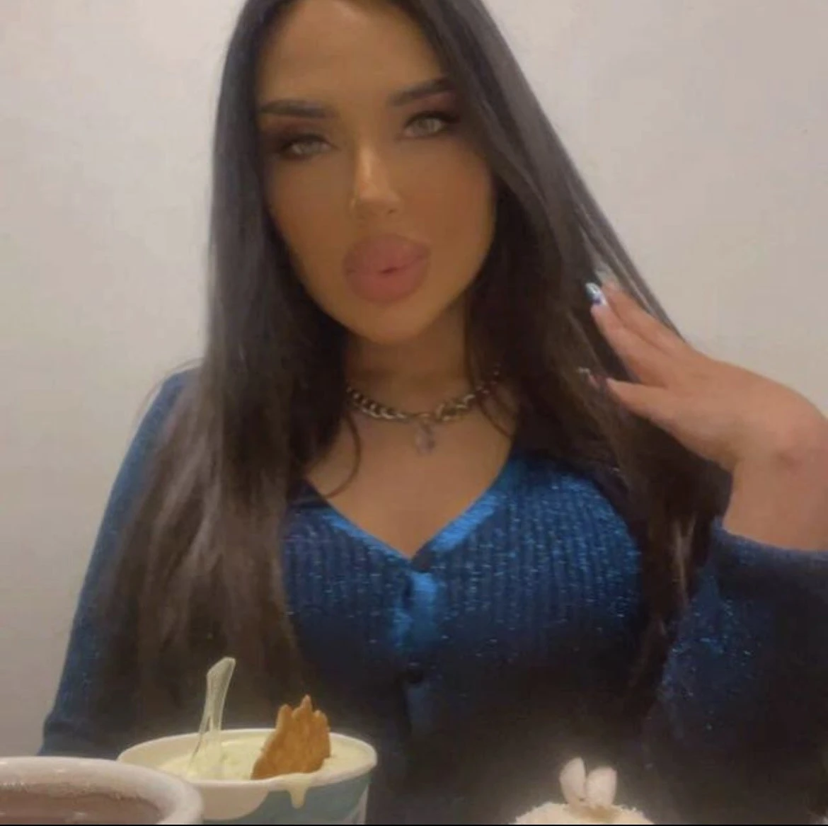 Anuella – Irish escort in Yerevan — 2 / 9
