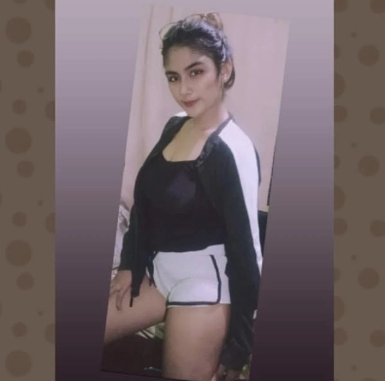 Lavanya Gowda – Indian escort in Bangalore — 3 / 5