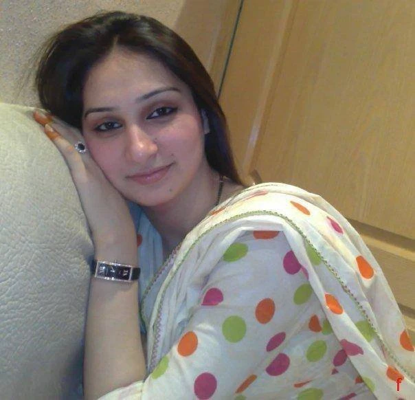 Vini Escorts Booty – Indian escort in Bangalore, Escort, Banga