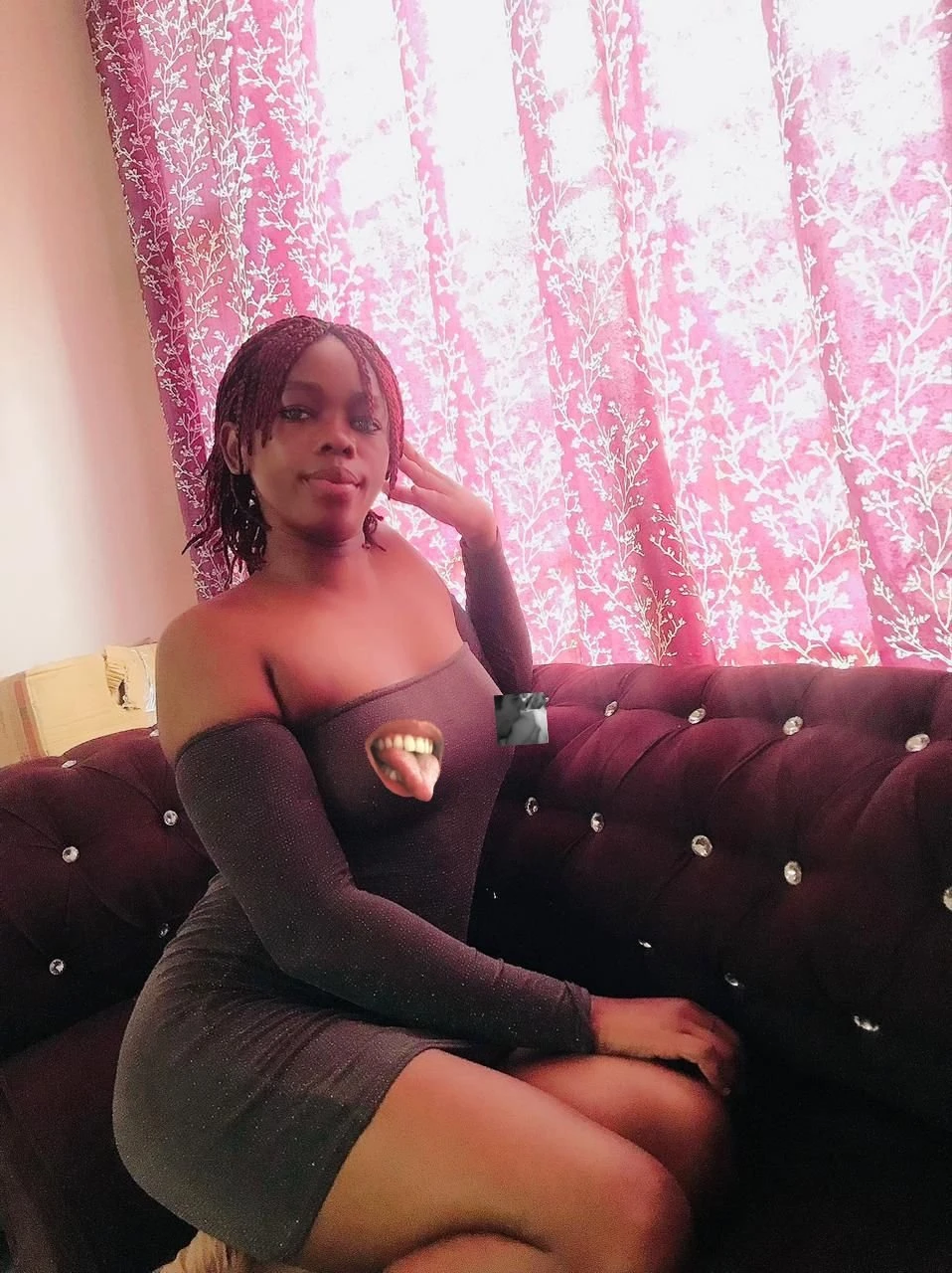 Lara – South African escort in Chandigarh — 3 / 5