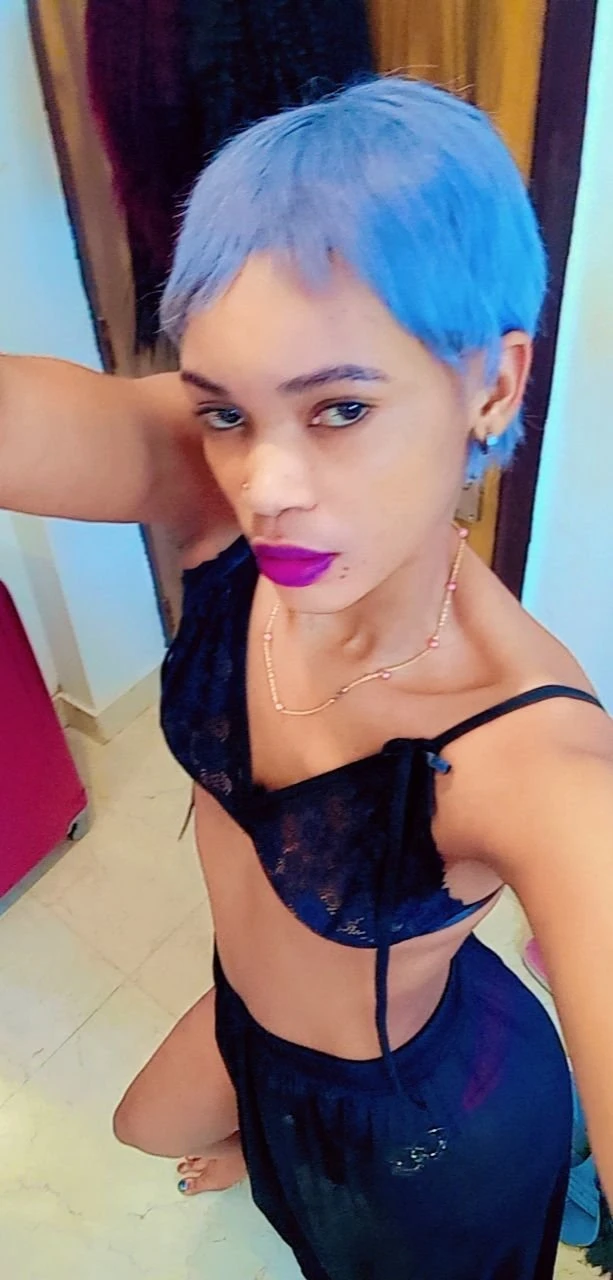 Pupmkin ASS Celine From U Block – South African escort in Gurgaon — 3 / 4