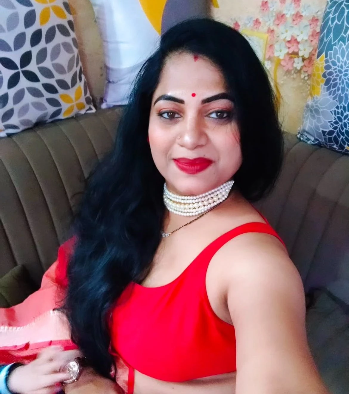 Suchitra – Indian escort in Bangalore, Escort, Banga