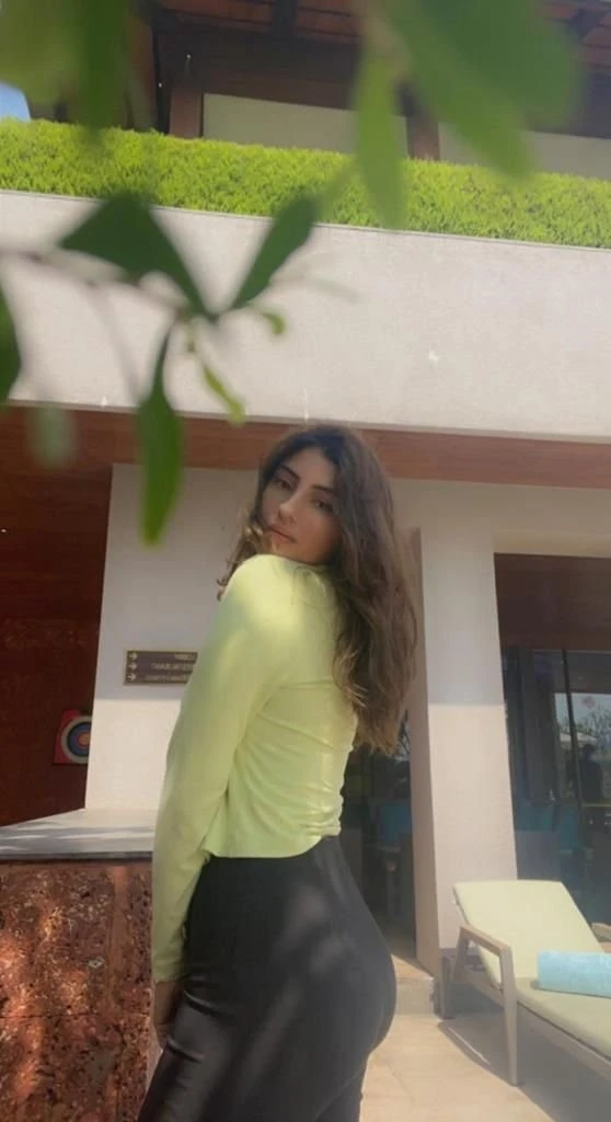 Zara no advance Russian & Indian both – Russian escort in Bangalore — 2 / 3