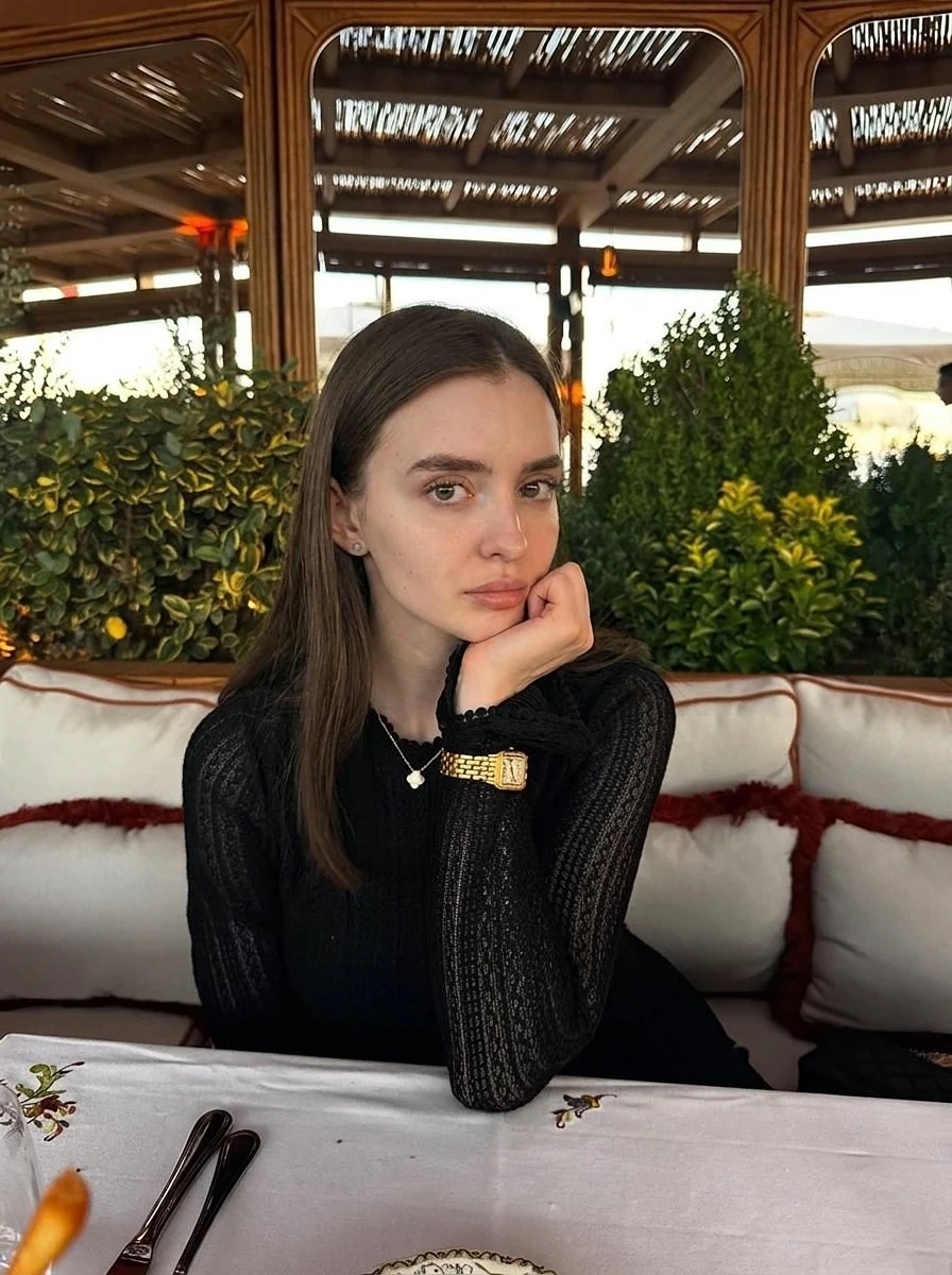 Ariana Anal Addict – Russian escort in Hong Kong — 4 / 7