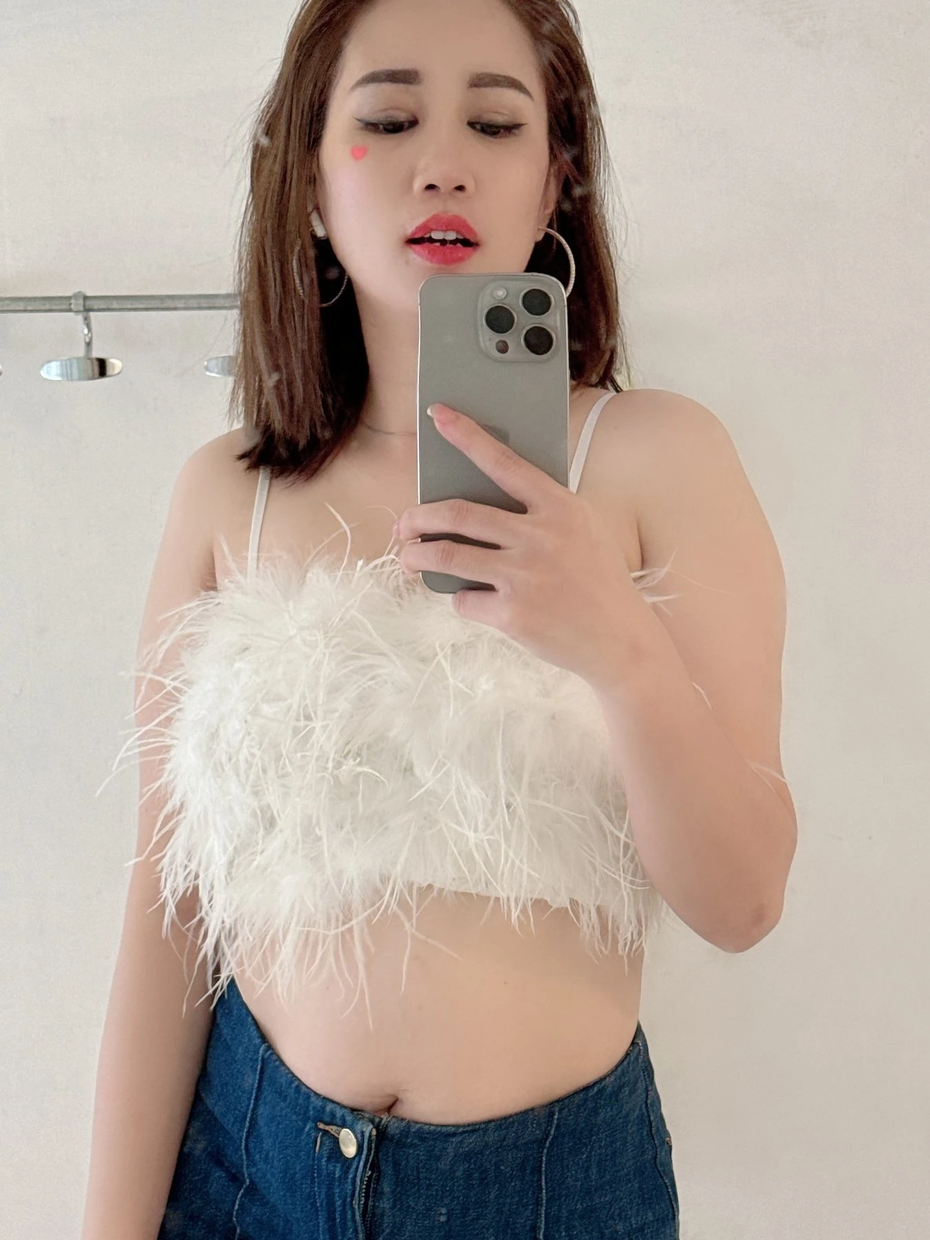 Lyly – escort in Hong Kong — 2 / 5