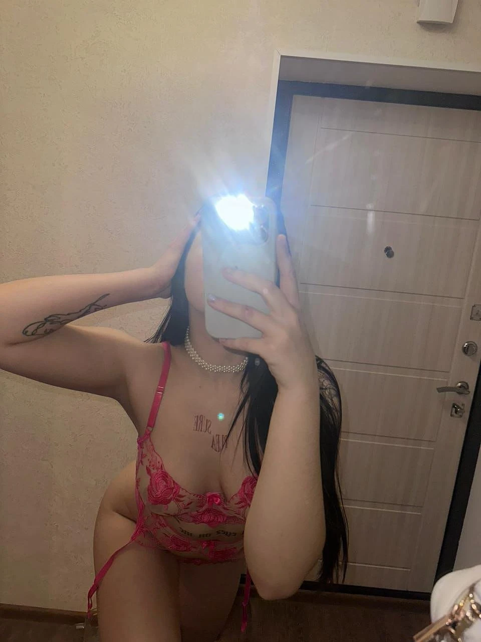 Adeline Deep Choker – Russian escort in Hong Kong — 7 / 9