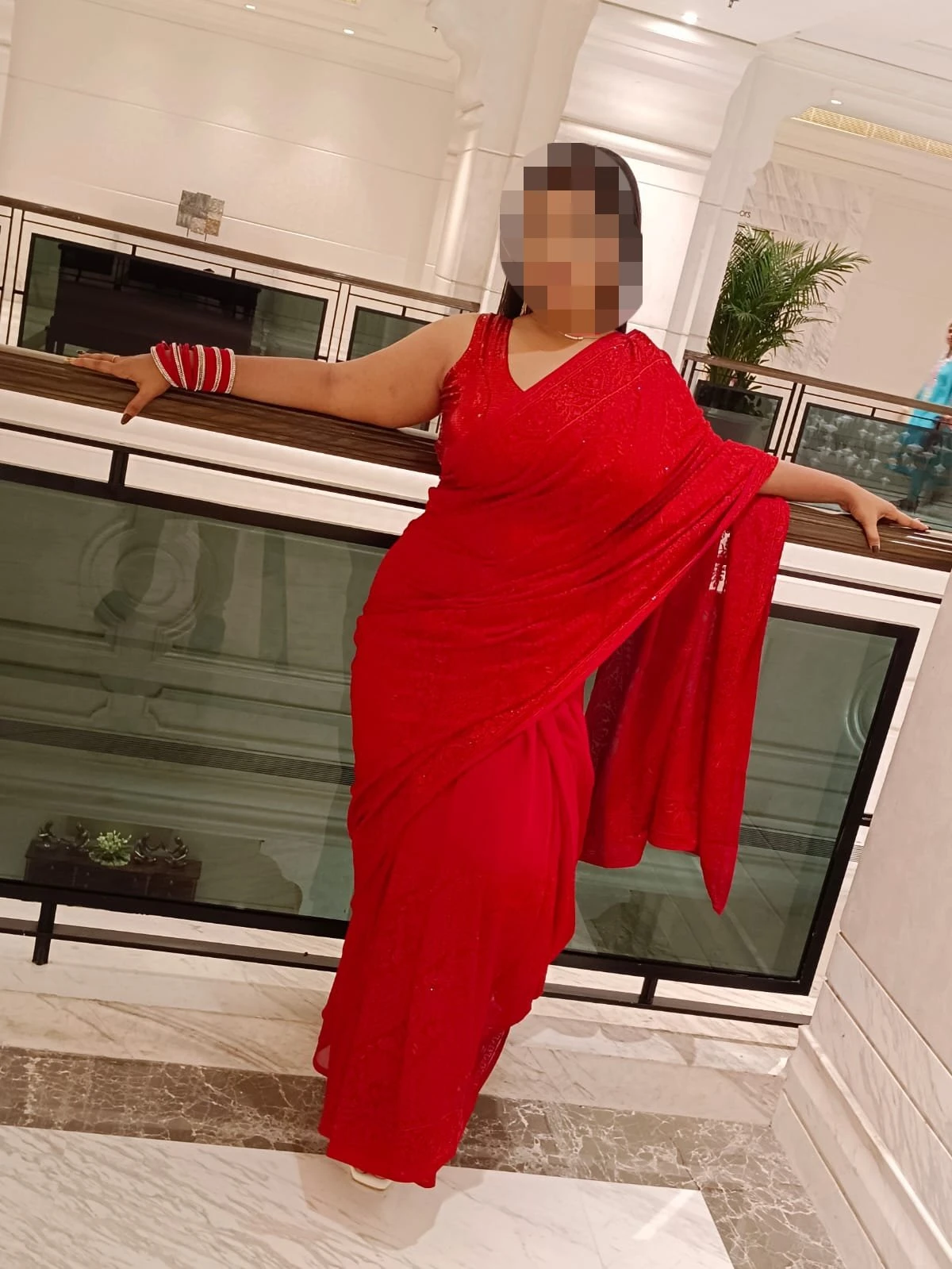Sonali Ghosh – Indian escort in Bangalore — 24 / 28