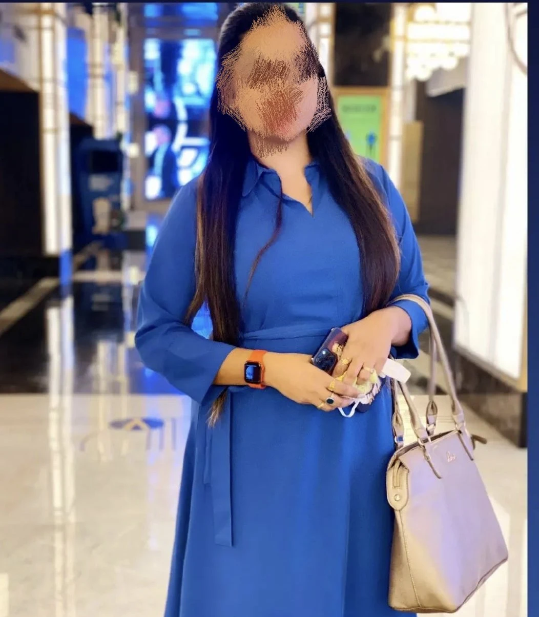 Priyanka for Meet – Indian escort in Gurgaon — 3 / 7