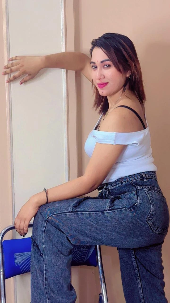 Verified escort services_realmeet – Indian escort in Bangalore — 2 / 10